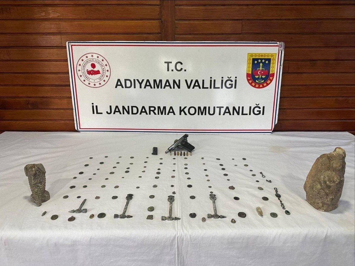 Adıyaman’da tarihi eser operasyonuna 4 gözaltı