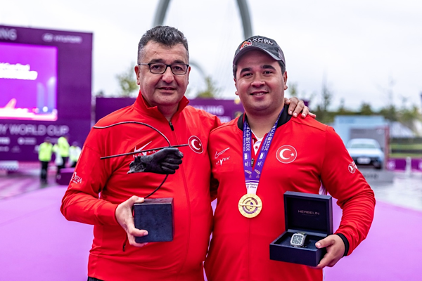Büyükşehir okçusu Emircan Haney Dünya Şampiyonu oldu