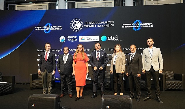 E-Ticaret Devlerinin CEO'ları “Yapay Zekâ Çağında E-Ticaretin Geleceği Zirvesi”nde Buluştu!