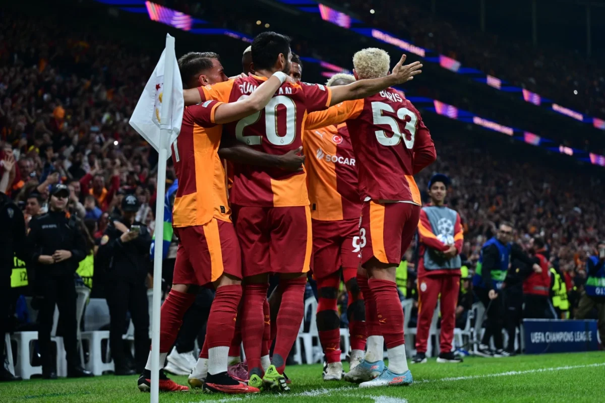 Galatasaray, Liverpool’u Devirerek Şampiyonlar Ligi’ne Zaferle Başladı
