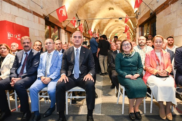Gaziantep'te depremde zarar gören tarihi yapılar yeniden açıldı