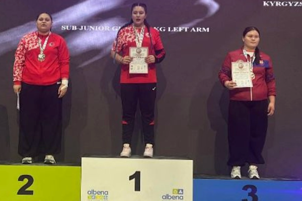 Gemlikli sporcu Duru Erinç dünya ikincisi