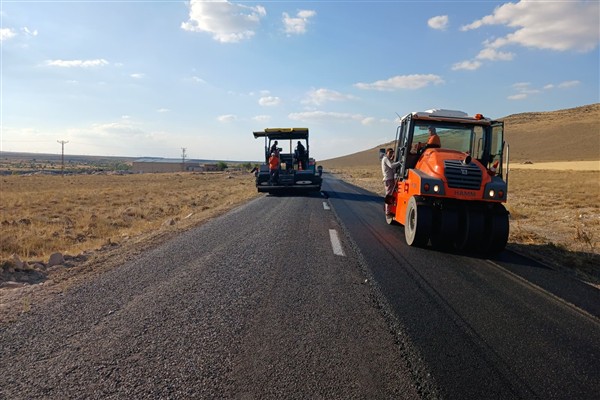 Kayseri Büyükşehir Belediyesi, İncesu'da asfalt çalışmalarına başladı