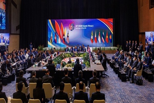 Malezya'dan 46. ve 47. ASEAN Zirveleri için BlackBerry Güvenli İletişim Sistemleri