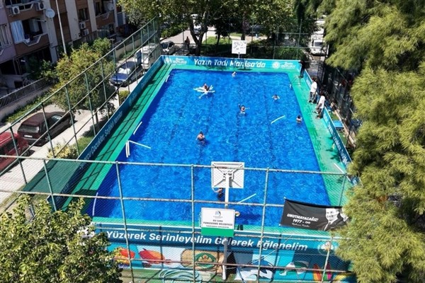 Manisa'da 6 bin 410 öğrenci yüzme kurslarında eğitim aldı