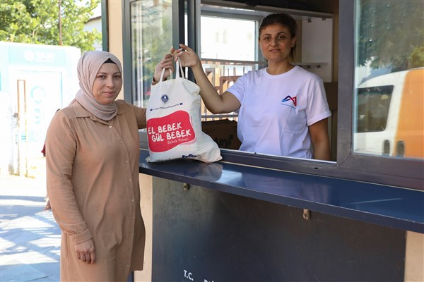 Mersin'de "El Bebek Gül Bebek" projesi