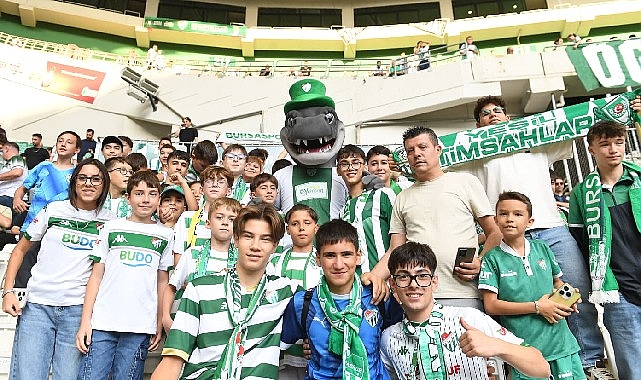 Osmangazi Belediyesi çocuklara Bursaspor sevgisi aşılıyor