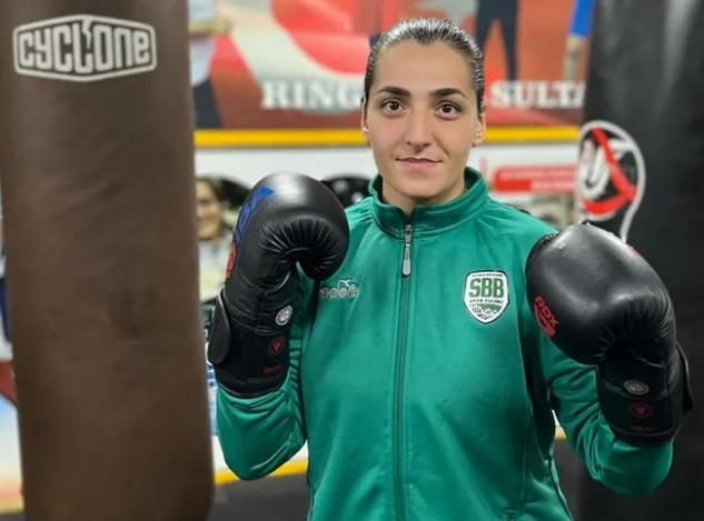 Sakaryalı Boksör Ece Asude Milli Takımda