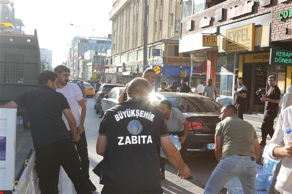Van'da zabıta ekipleri denetimi sıkılaştırdı