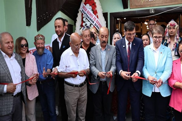 Yüksek Kahve ve Dostlar Konağı'nın açılışı gerçekleştirildi